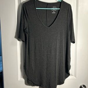 Torrid super soft top with quarter sleeve